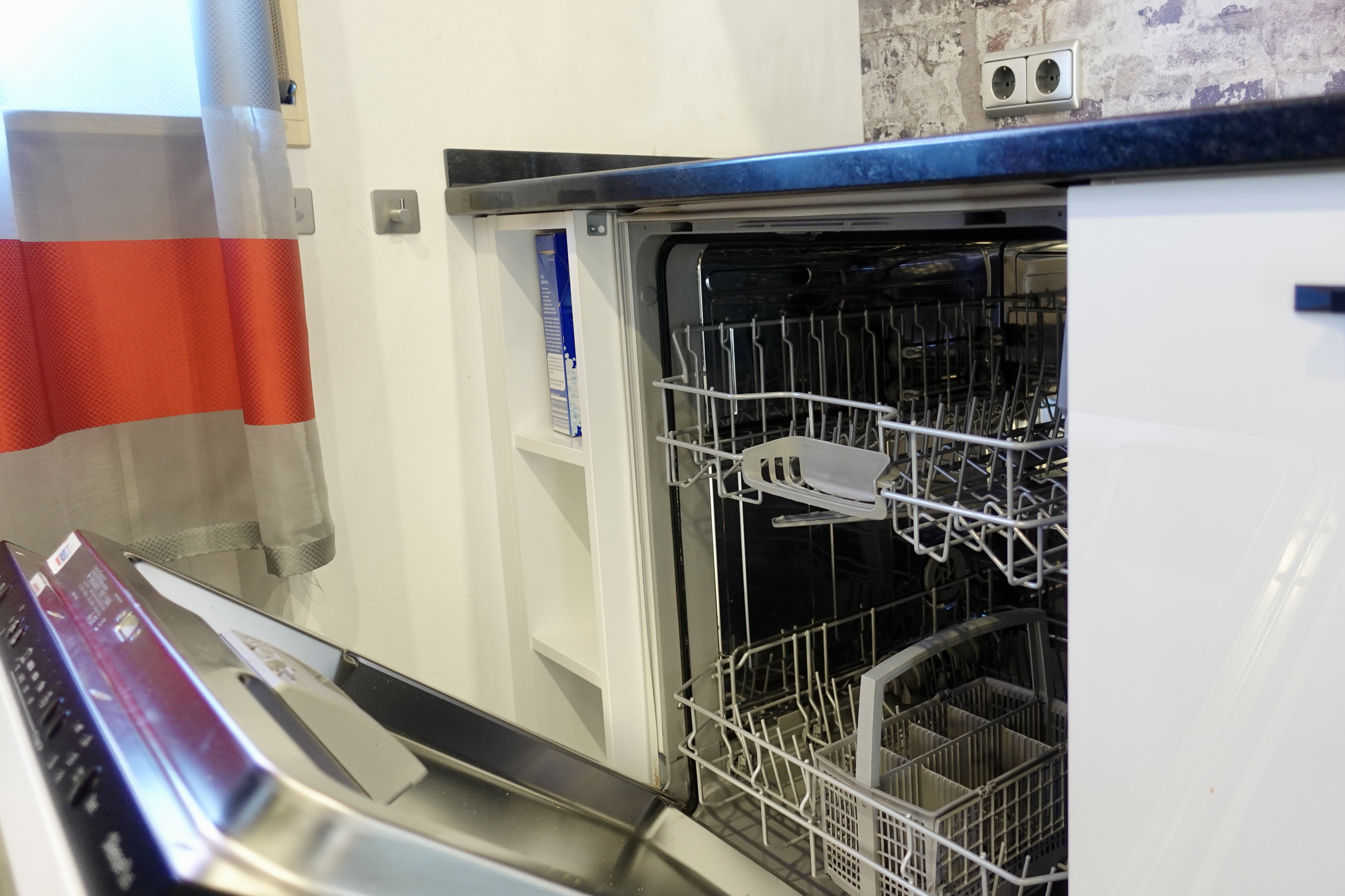 Spülmaschine in der Küche